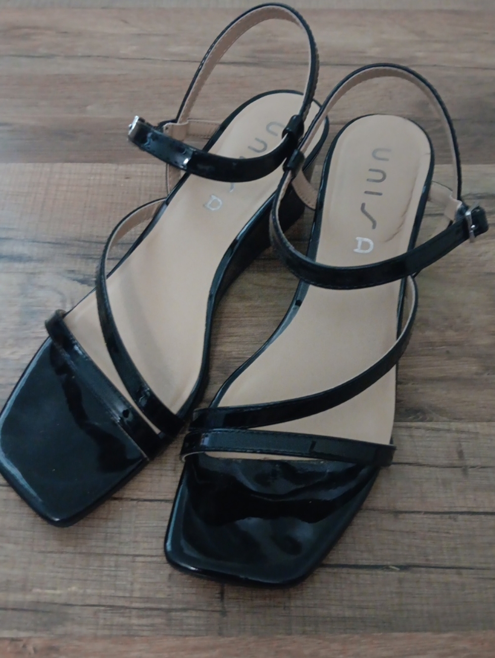 Black Women's Strappy Block Heel Sandals
